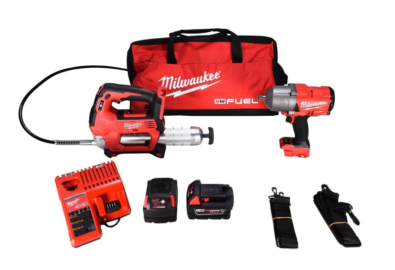 Milwaukee 2767-22GR 18V Brushless 1/2" High-Torque Impact Wrench Grease Gun Kit