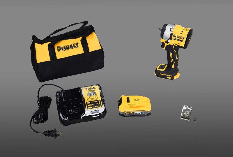 DeWalt 20V MAX ATOMIC with POWERSTACK 3/8 in. Cordless Brushless Impact Wrench w/Hog Ring Kit (Batte