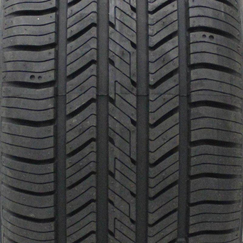 Hankook Kinergy ST 195/75-14 92 T Tire - Image 4