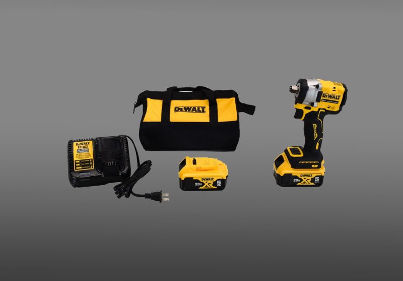 DeWalt DCF921P2 20V Cordless 1/2" Impact Wrench Kit w/2 Batteries, Charger & Bag