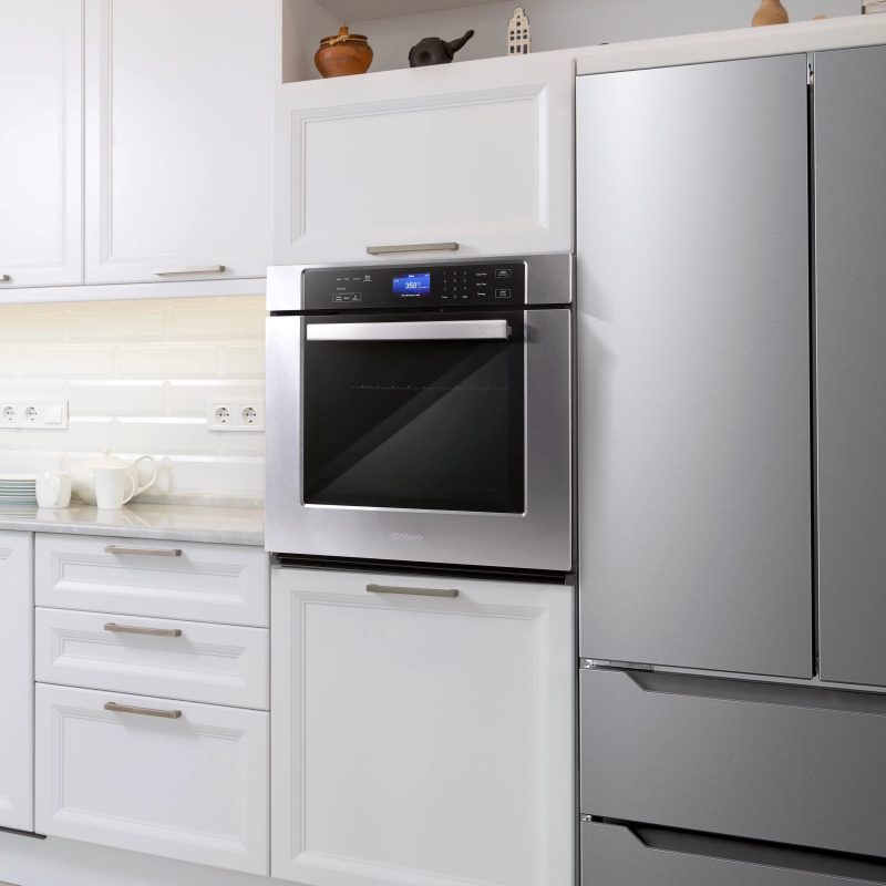 30 in. 5 cu. ft. Single Electric Wall Oven with True European Convection and Self Cleaning in Stainless Steel - Image 2