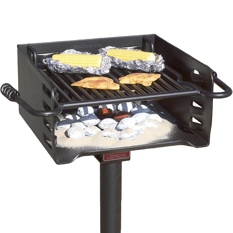 H-16 B6X2 Park Style Steel Outdoor BBQ Charcoal Grill and Post, Black (Used) - Image 4