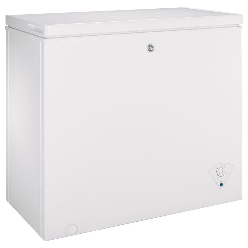 GE 7 cu. ft. Chest Freezer FCM7STWW - Image 2