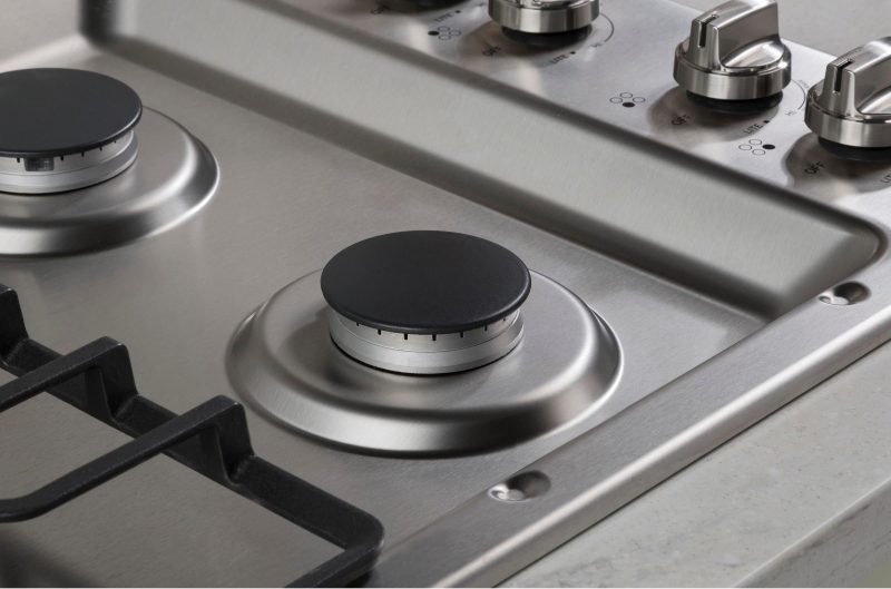 GE - 30" Built-In Gas Cooktop - Stainless steel - Image 10