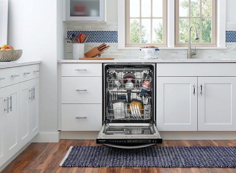 Frigidaire - Gallery 24" Top Control Tall Tub Built-In Dishwasher with Stainless Steel Tub - Stainless steel - Image 10