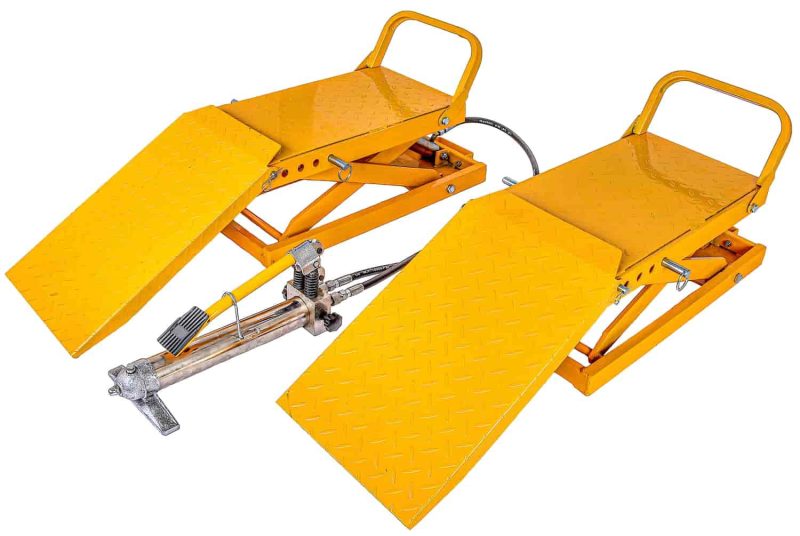 JEGS 79025 Hydraulic Car Lift Ramps Capacity: 3000 lbs./pair Lift Range: 5.10 in - Image 2