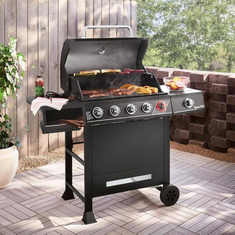 Dyna-Glo DGH474CRP 5-Burner Propane Gas Grill in Matte Black with TriVantage Multifunctional Cooking System - Image 12