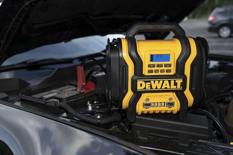 DEWALT DXAEPS14 1600 Automotive Jump Starter/Power Station with AC Power Inverter, Digital Compressor - Image 5