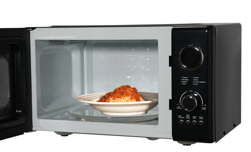 Emerson 0.9 Cu Ft, 800W Retro Black Microwave Oven with Grill, MWRG0901BK - Image 6