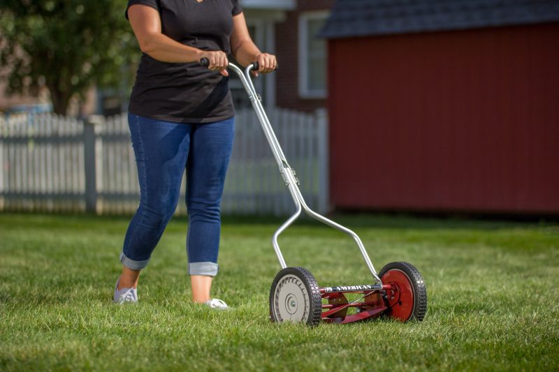 American Lawn Mower 1204-14 14-Inch 4-Blade Push Reel Lawn Mower - Image 7