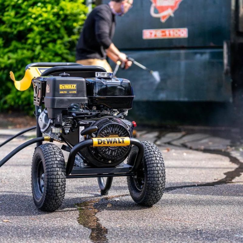 DEWALT 4400 PSI 4.0 GPM Cold Water Gas Pressure Washer with HONDA GX390 Engine (49-State) DXPW4440 - Image 11