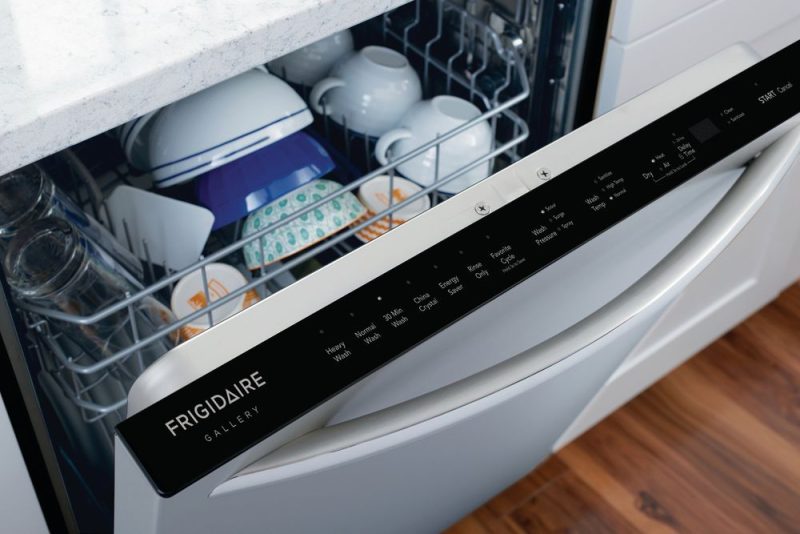 Frigidaire - Gallery 24" Top Control Tall Tub Built-In Dishwasher with Stainless Steel Tub - Stainless steel - Image 11